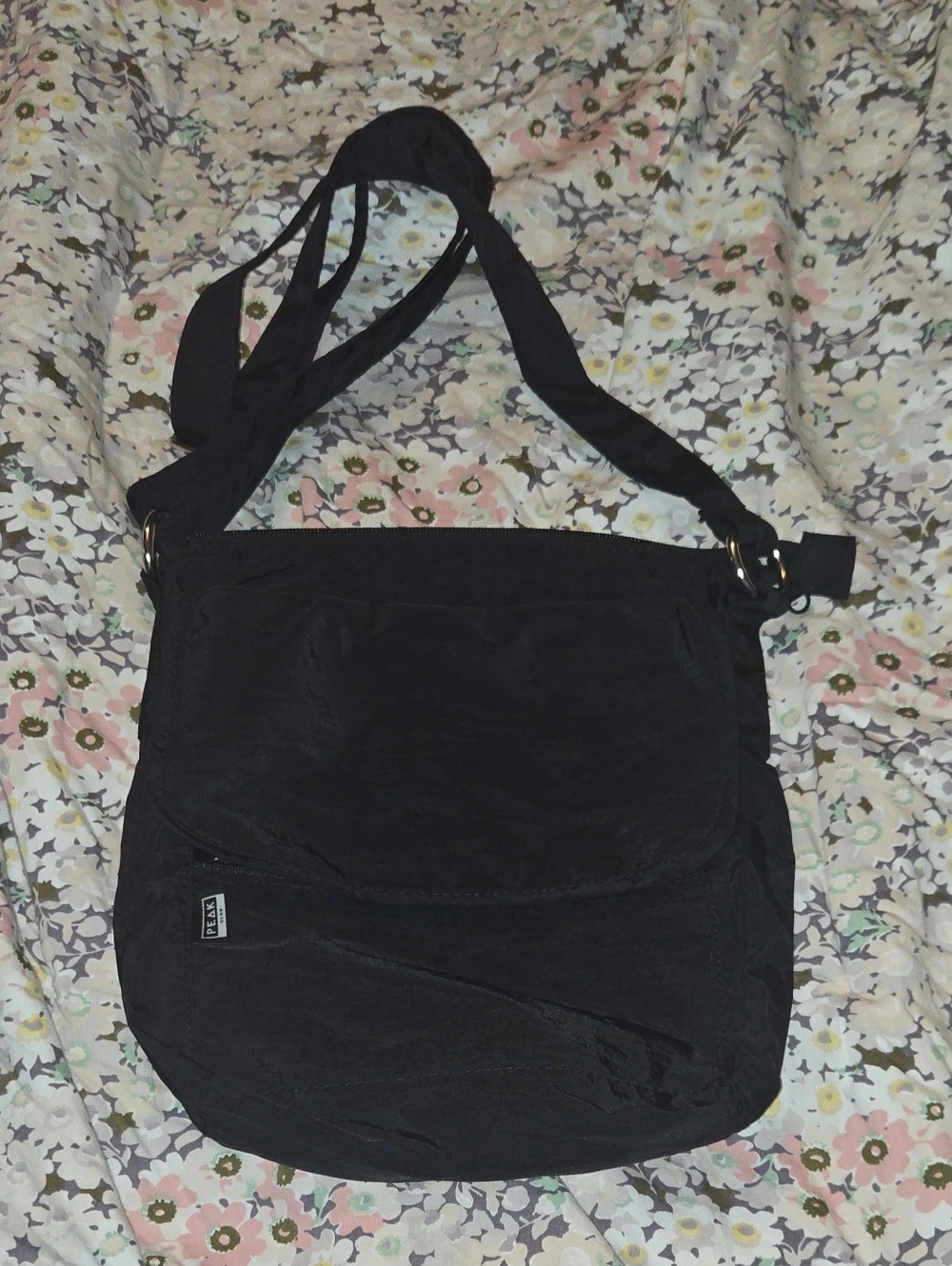 Peak Gear Crossbody Travel Purse with RFID Blocking Pocket and Lifetime Recovery